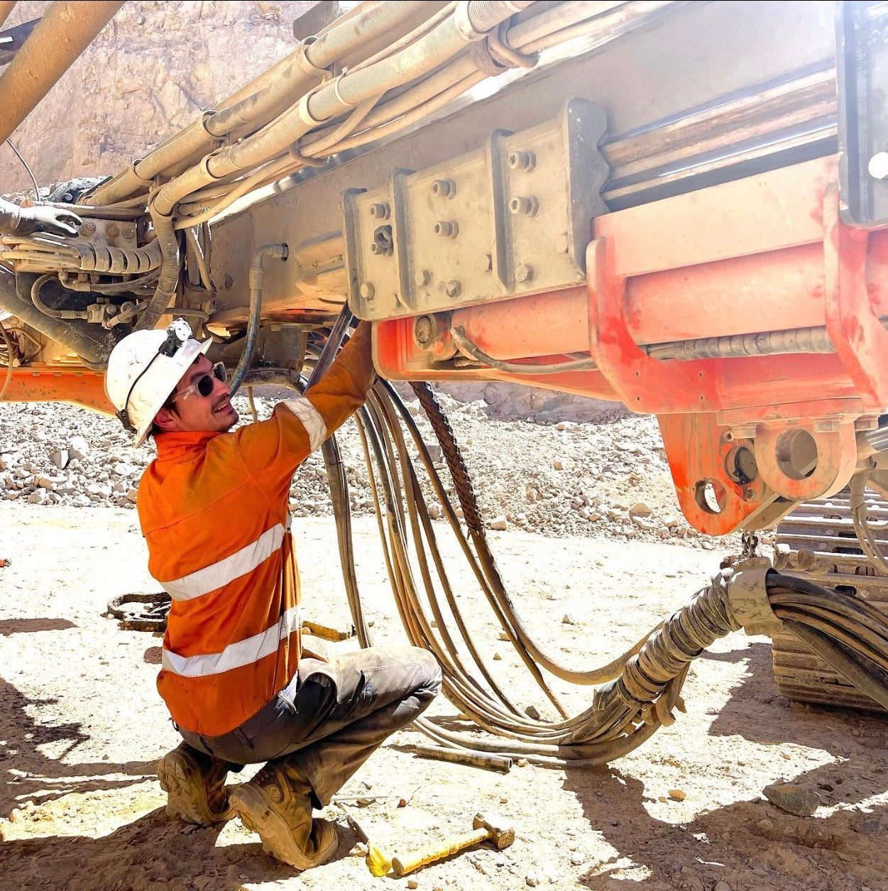 Drill Rig & Hydraulic System Maintenance
